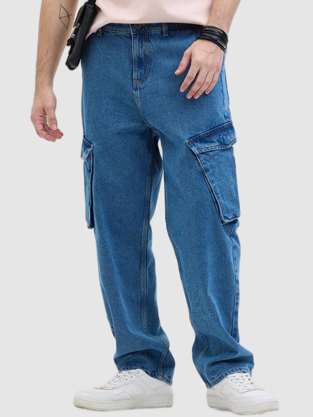 

Snitch Men Blue Plain Loose Fit Jeans