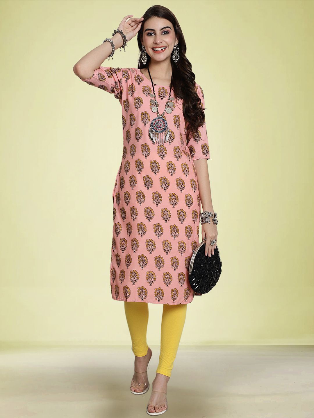 

Moda Rapido Floral Printed Round Neck Straight Kurta, Peach