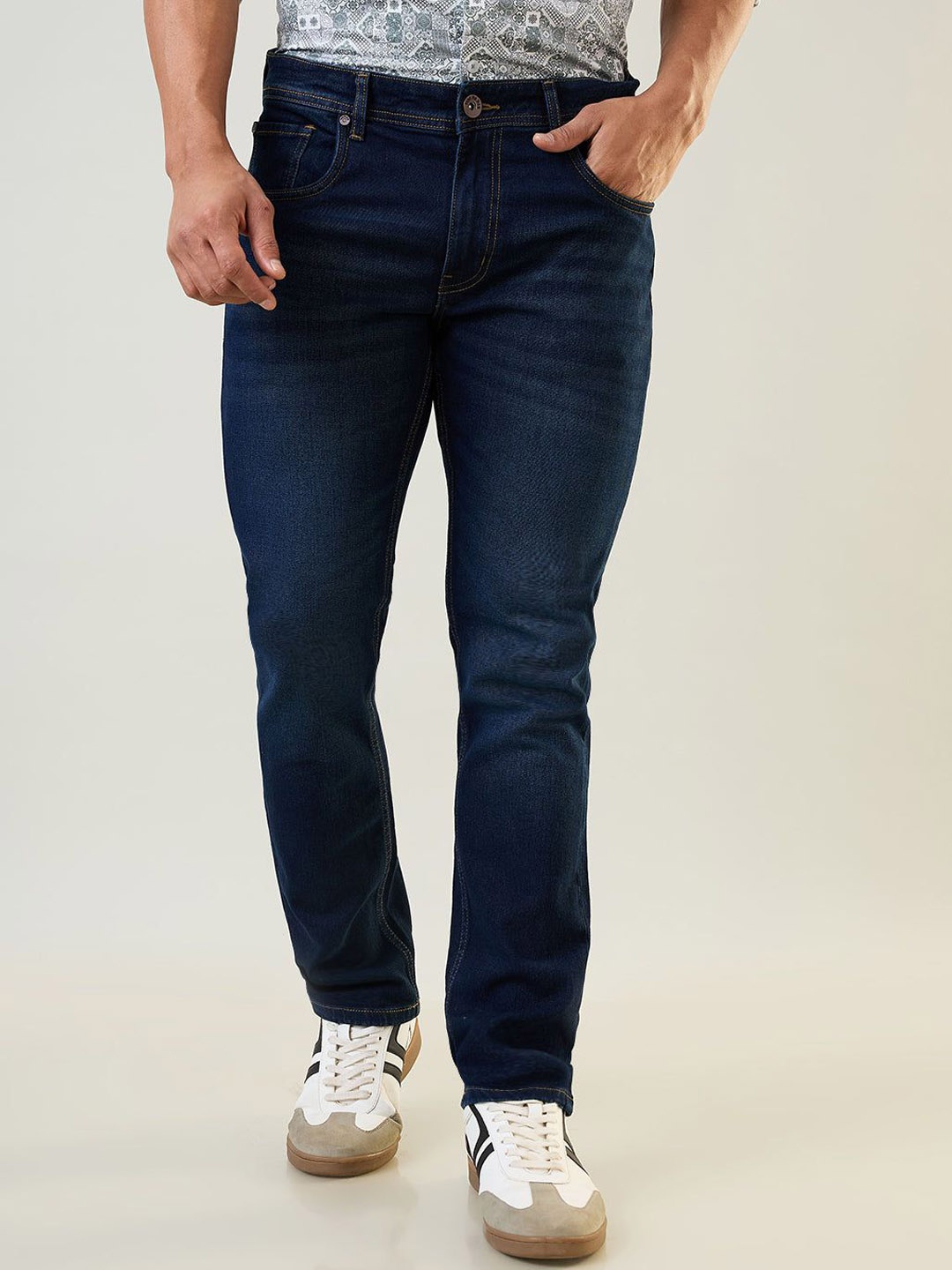 

TIM PARIS Men Straight Fit Low Distress Light Fade Jeans, Blue