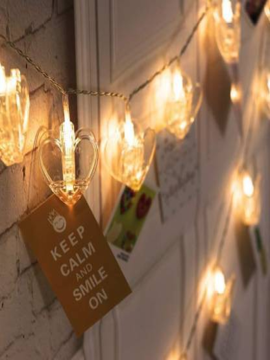 

SPARK WORLD Gold Toned Heart Shaped LED String Light