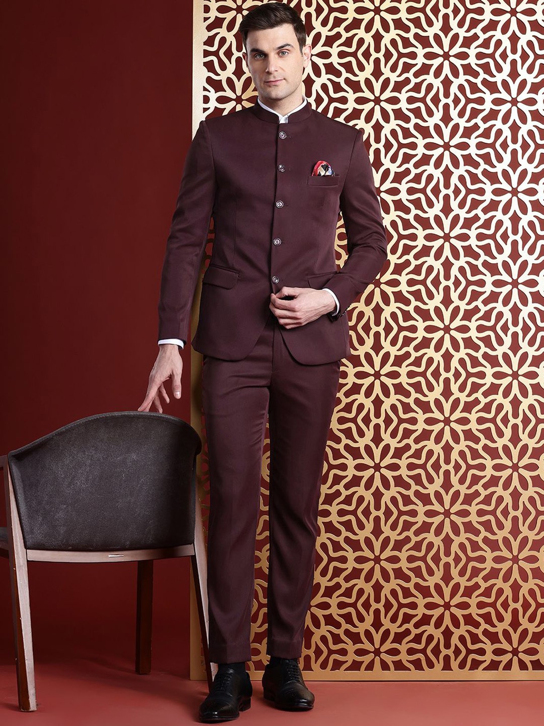 

MANQ Mandarin Collar Slim-Fit Bandhgala Blazer, Burgundy