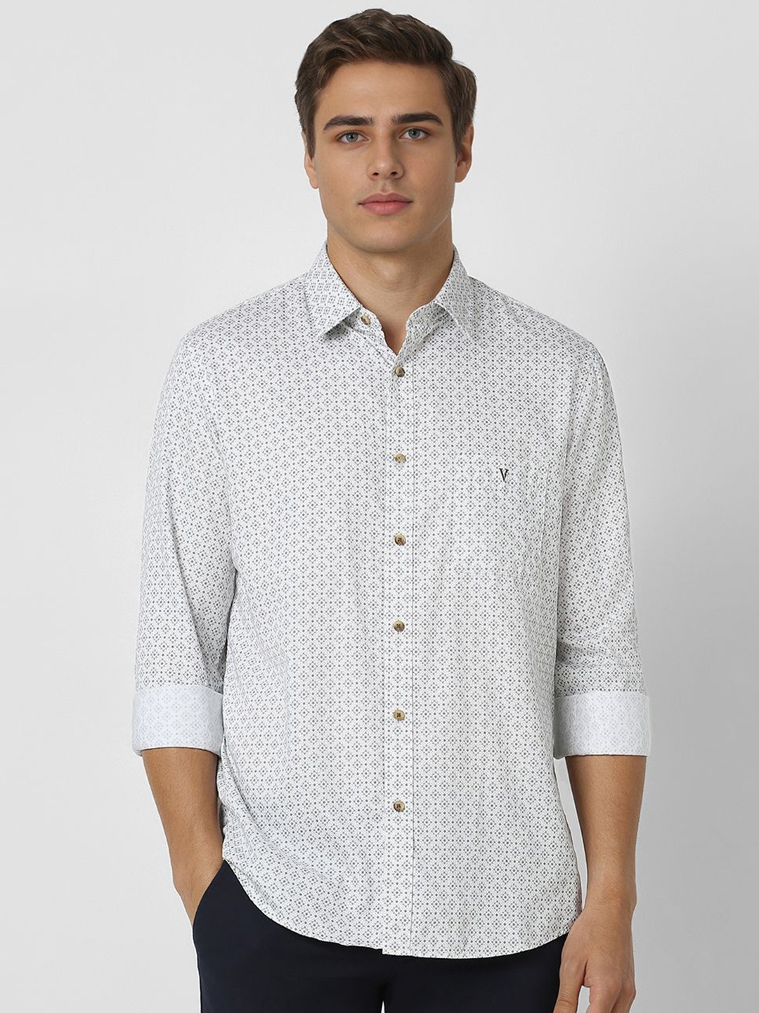 

Van Heusen Sport Men Slim Fit Geometric Printed Cotton Casual Shirt, White