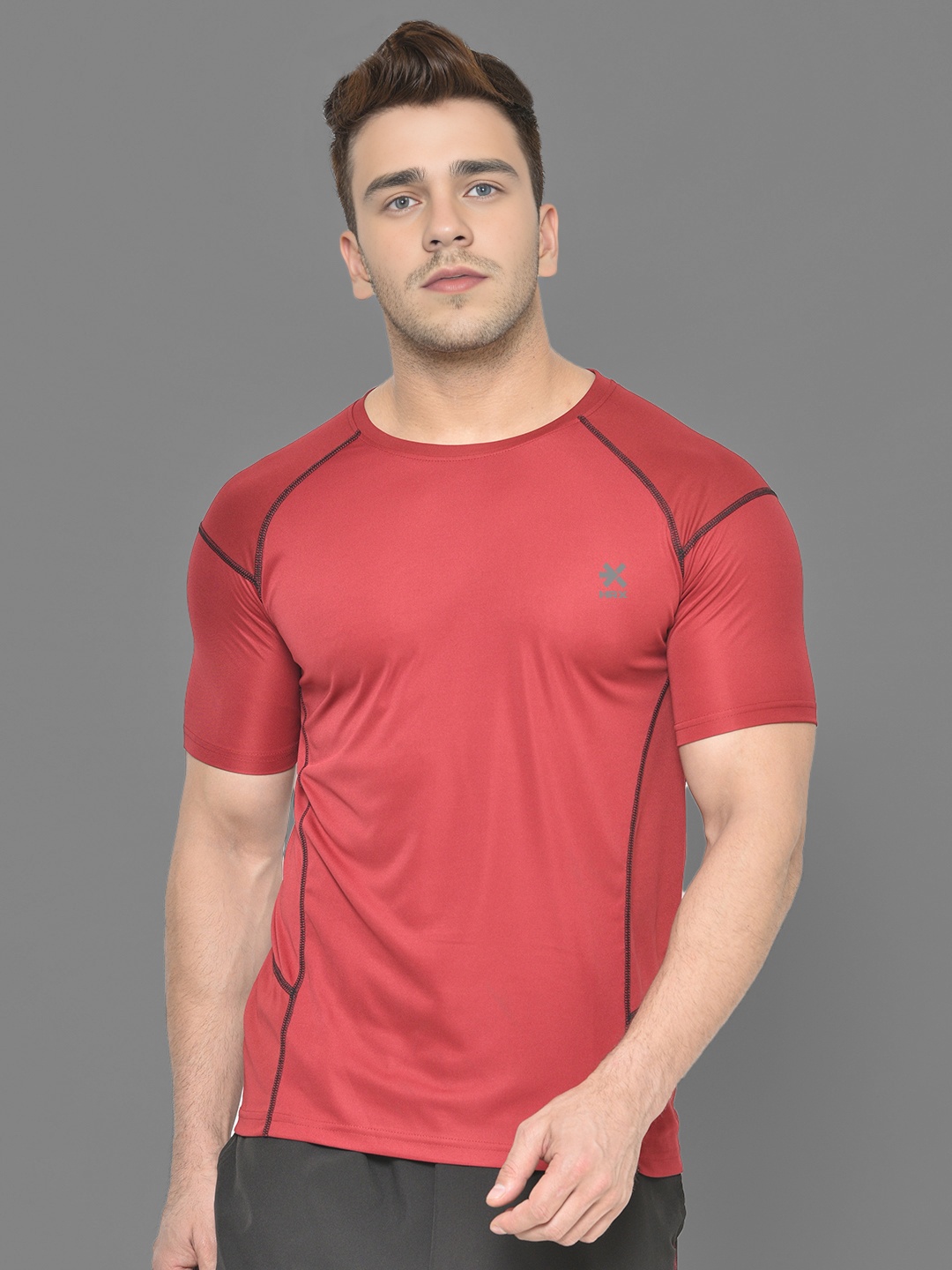 

HRX by Hrithik Roshan Men Raw Edge T-shirt, Maroon