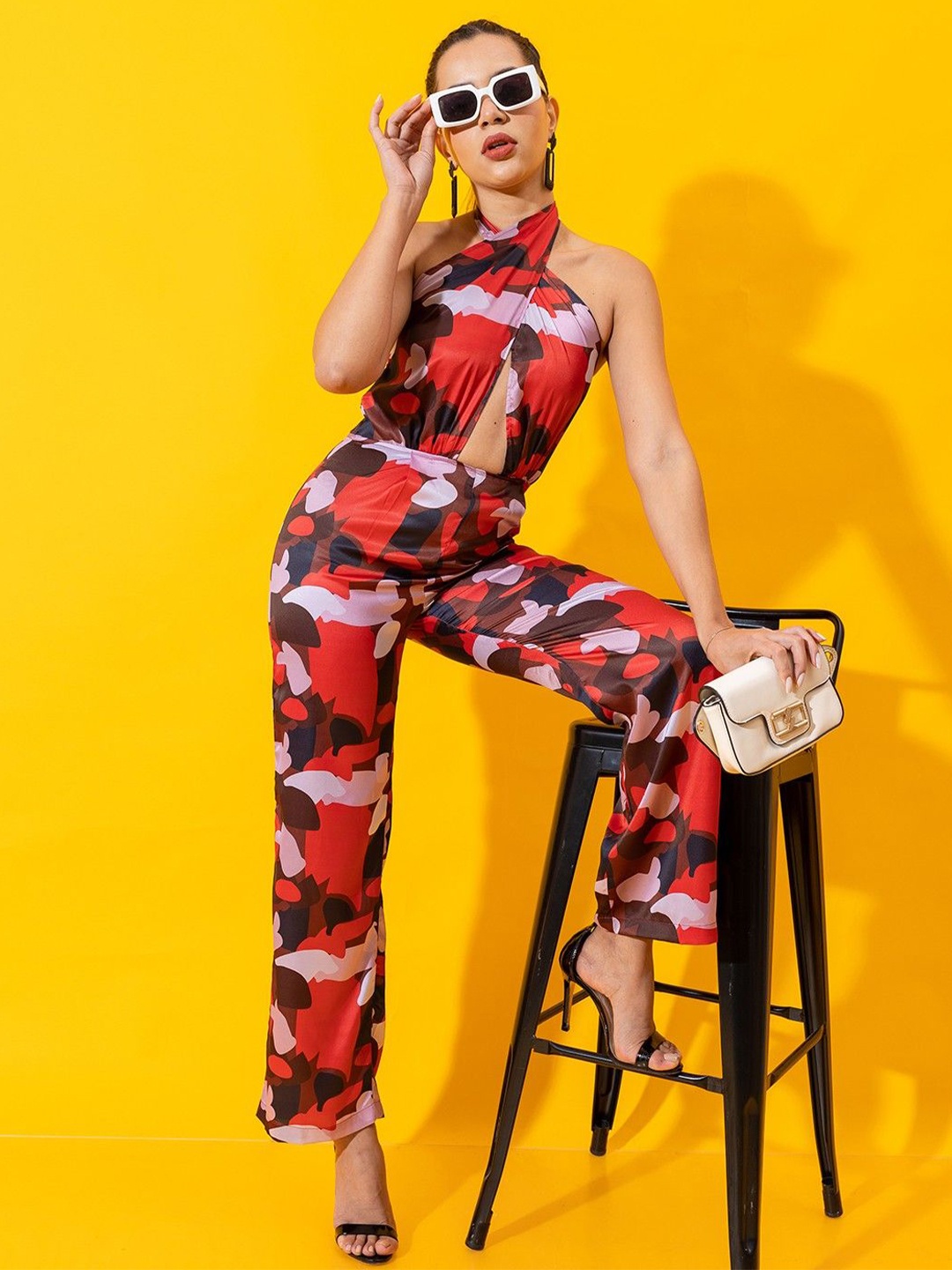 

DressBerry Printed Halter Neck Basic Jumpsuit, Red