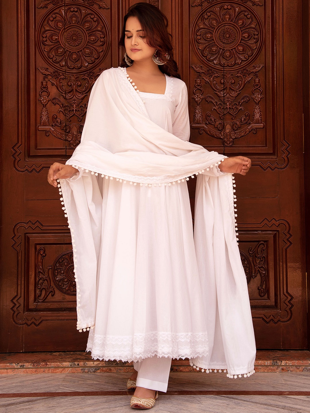 

Pomcha Thread Work Pure Cotton Anarkali Kurta with Trousers & Dupatta, White