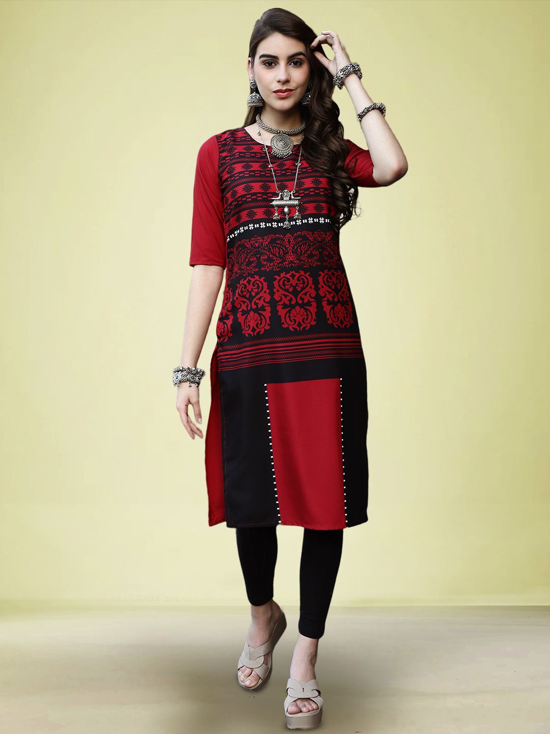 

Moda Rapido Ethnic Motifs Printed Round Neck Straight Kurta, Red