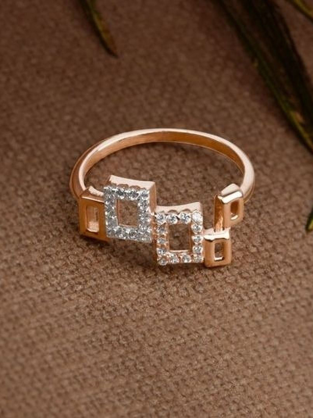 

Zalkari 925 Sterling Silver Square Design Cubic Zircon Studded Finger Ring, Rose gold