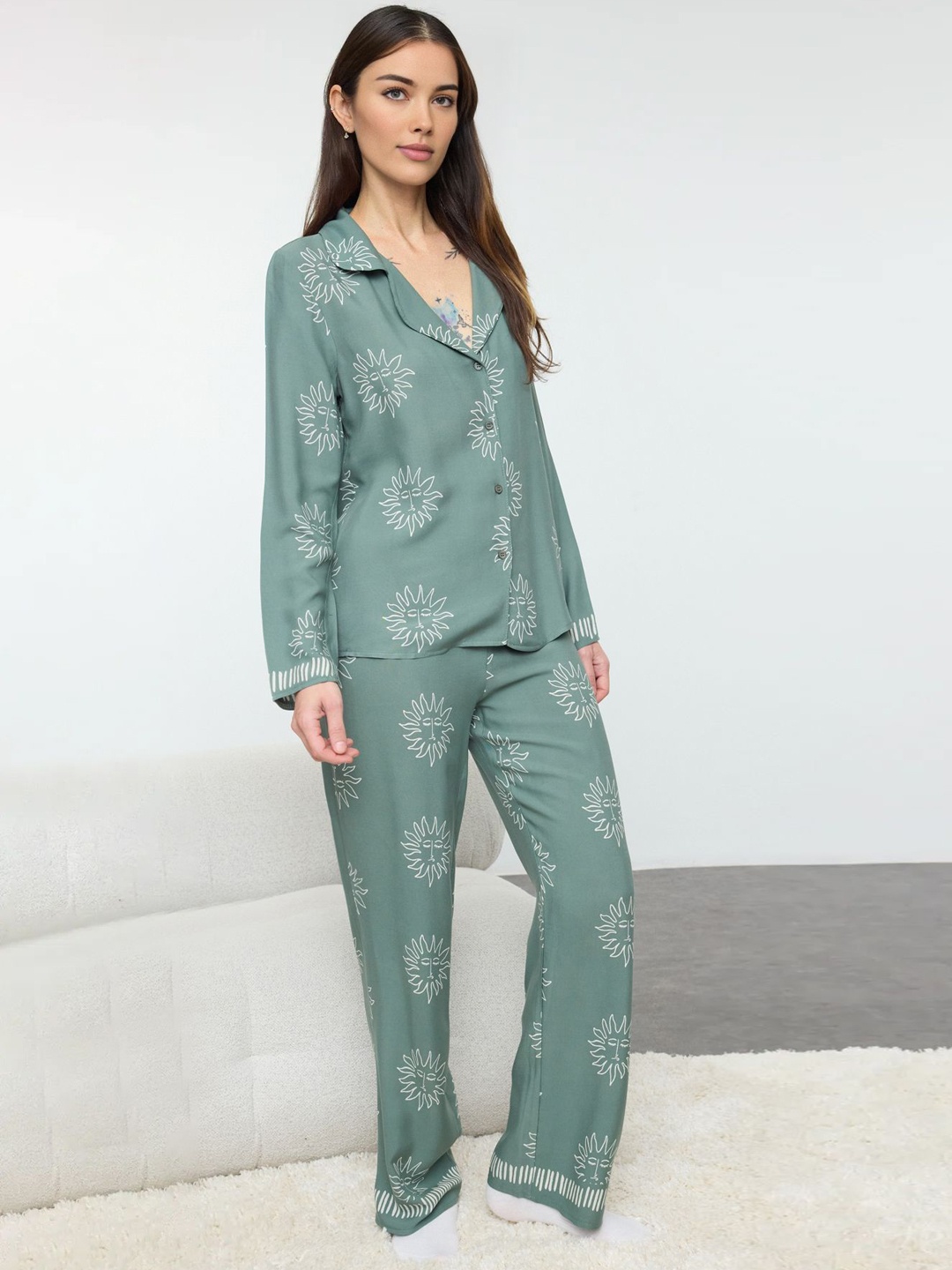 

Trendyol Women Printed Night suit, Green