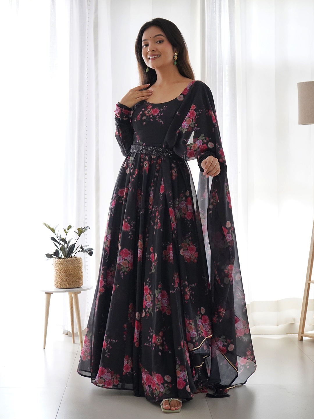 

BAHU PALACE Floral Print Georgette Fit & Flare Maxi Dress, Black