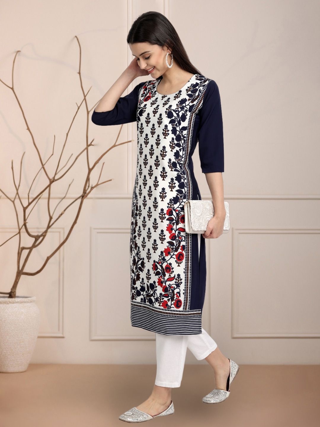 

Moda Rapido Floral Printed Round Neck Straight Kurta, Blue