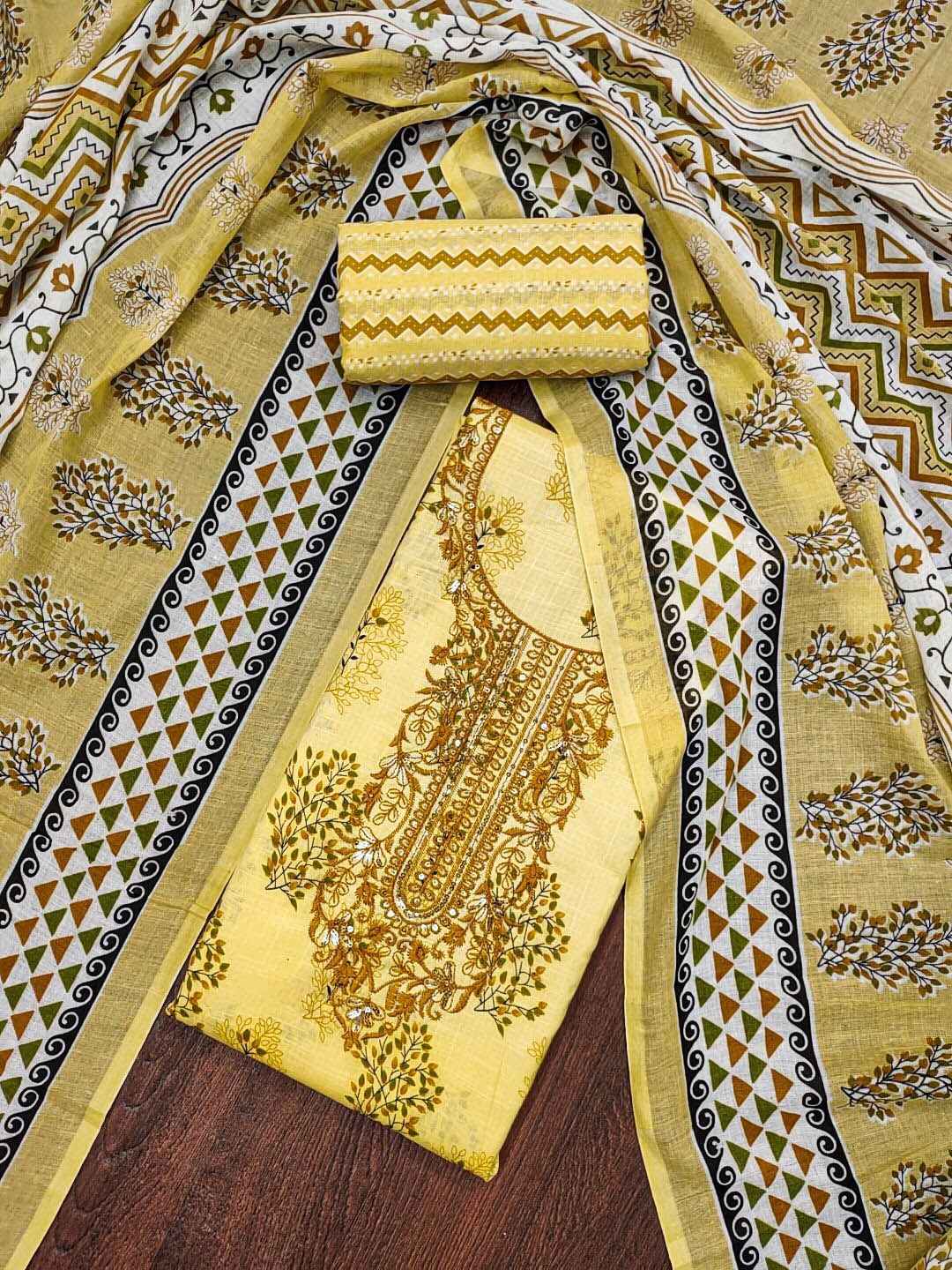 

HERE&NOW Floral Printed Sequinned Cotton Unstitched Dress Material, Yellow