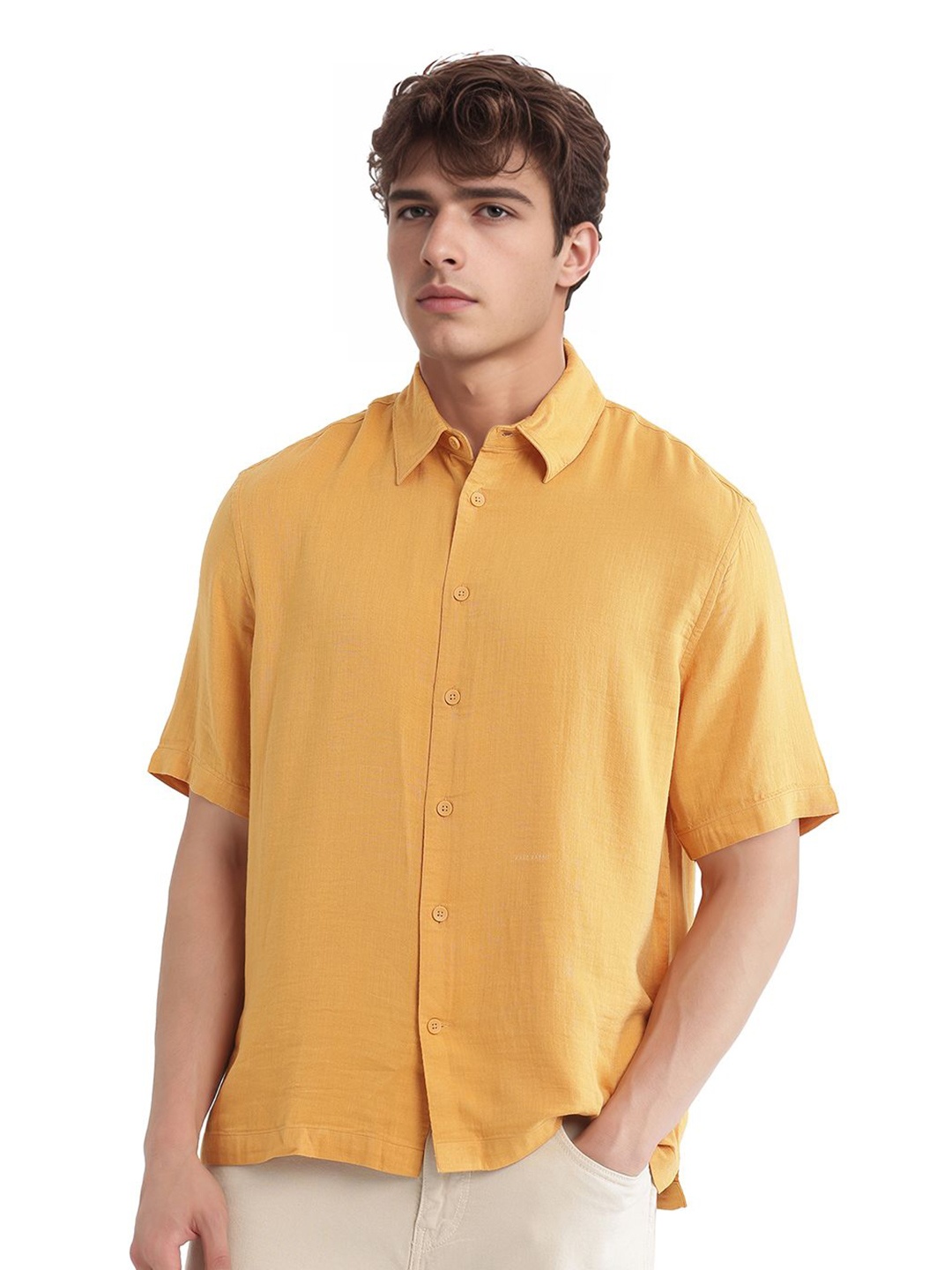 

RARE RABBIT Men Comfort Fit Spread Collar Solid Cotton Casual Shirt, Mustard