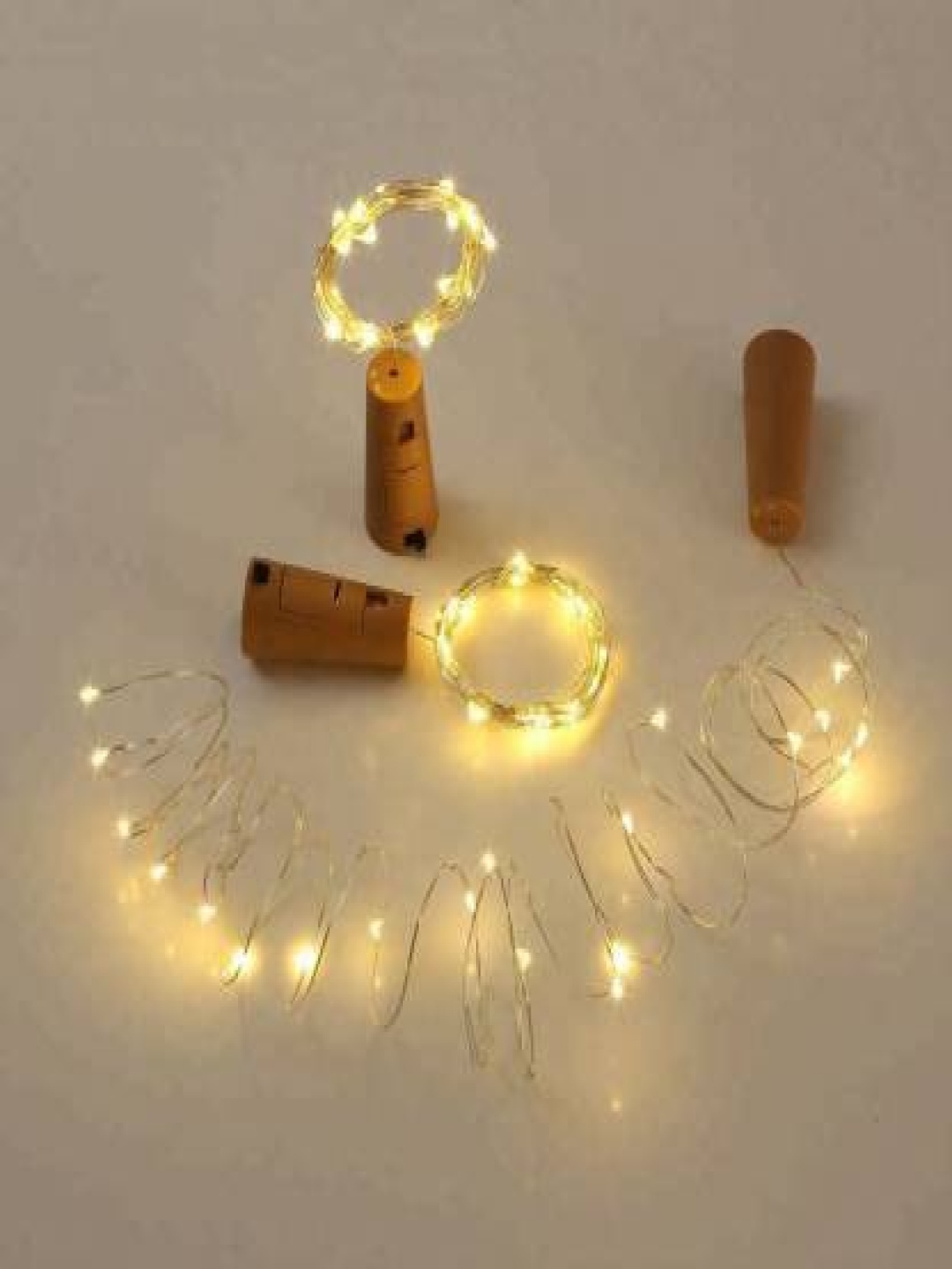 

ENORMITY Yellow & White 3 Pieces Rice Shape String Lights