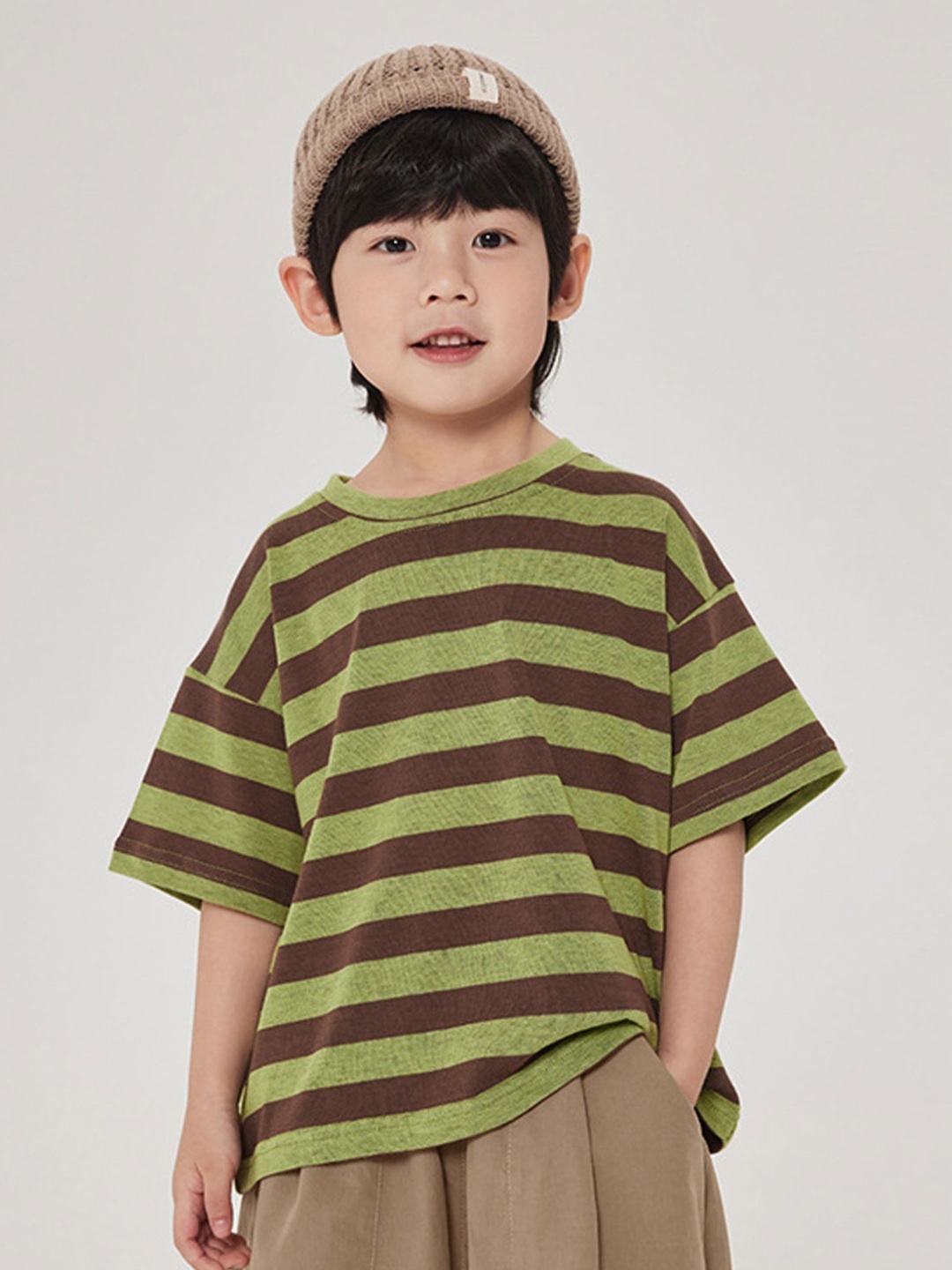 

LULU & SKY Boys Striped Drop-Shoulder Sleeves Pockets Boxy T-shirt, Green