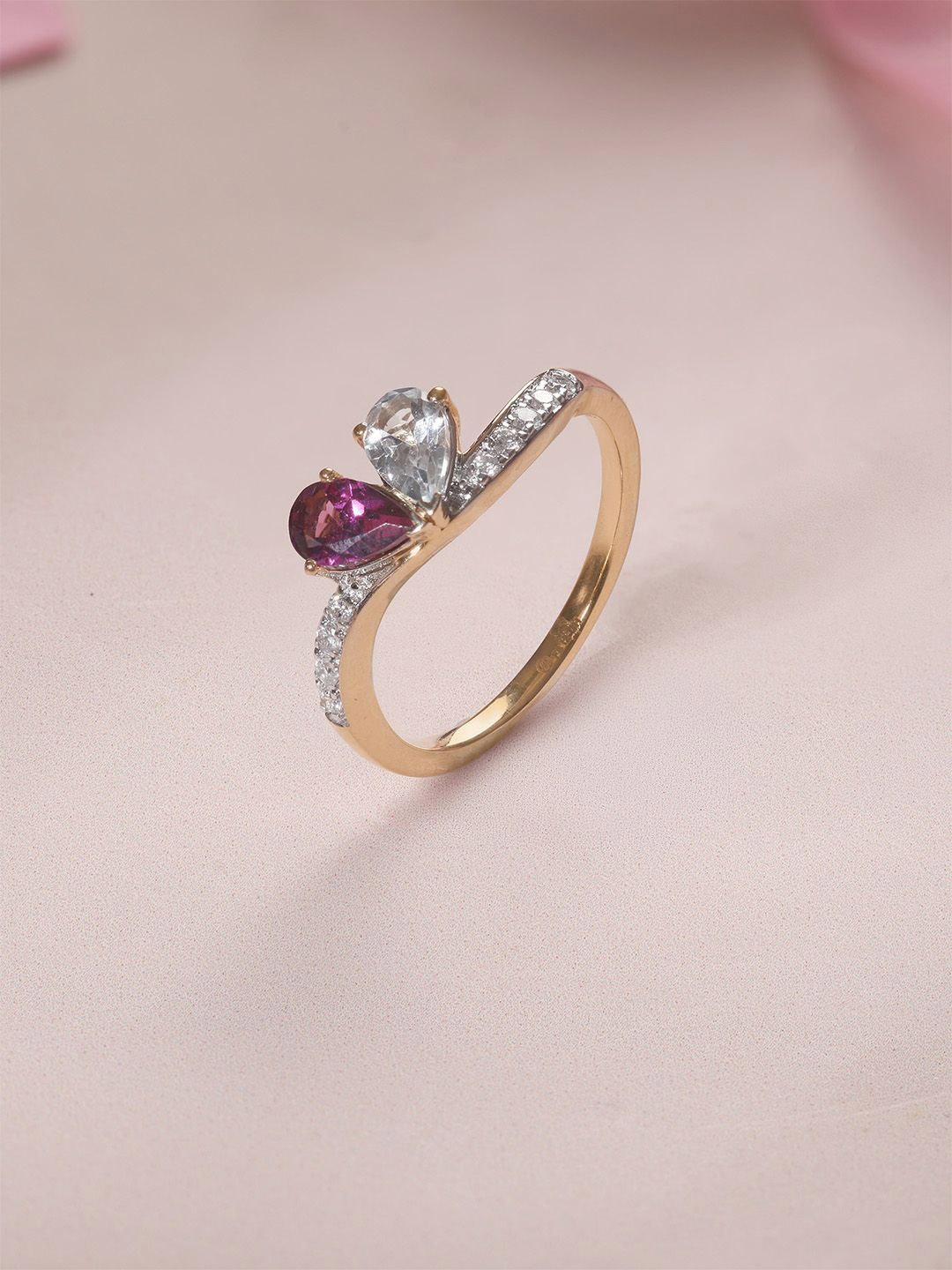 

Mia by Tanishq Women Rosy Toi Moi Diamond & 14KT Gold Ring 2.57 gm
