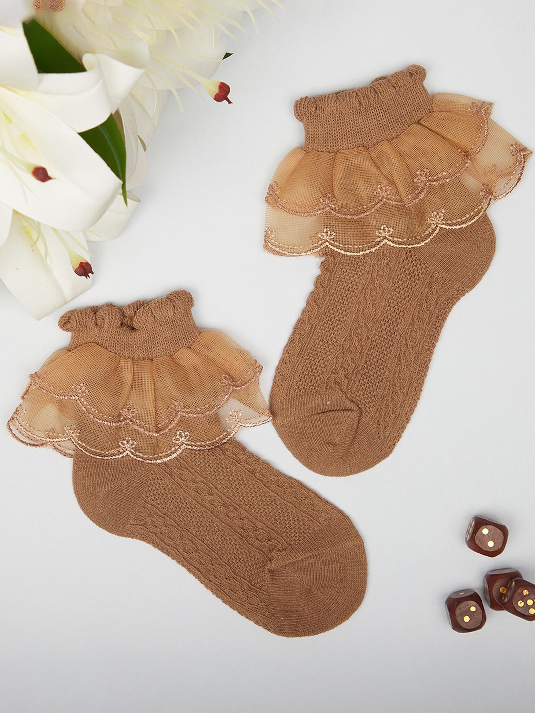 

NESKA MODA Girls Frill Lace Ankle-Length Socks, Brown