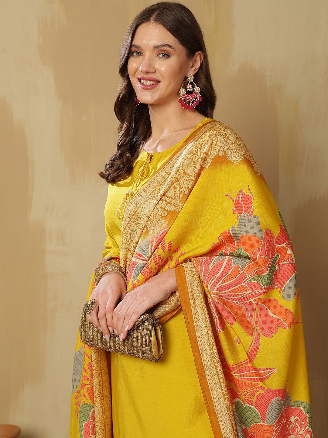 

Anouk Women Dyed Regular Pure Silk Kurta with Trousers & With Dupatta, Yellow