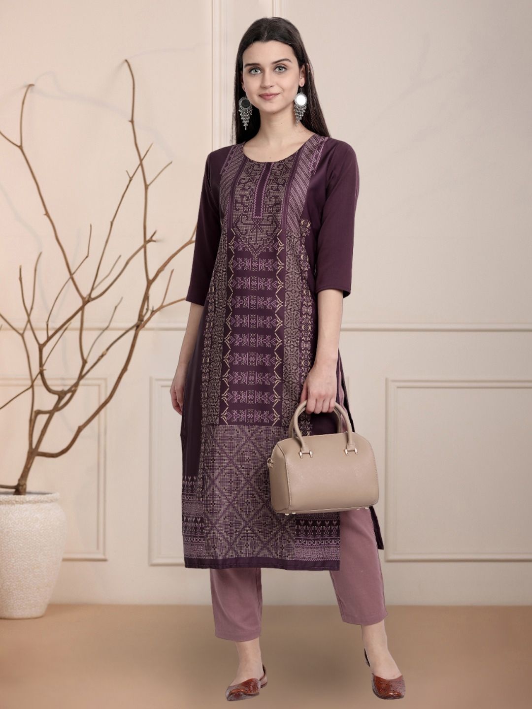 

Moda Rapido Ethnic Motifs Printed Round Neck Straight Kurta, Purple