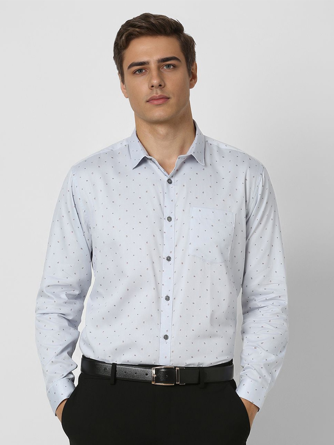 

V Dot Men Slim Fit Spread Collar Floral Printed Cotton Formal Shirt, Blue