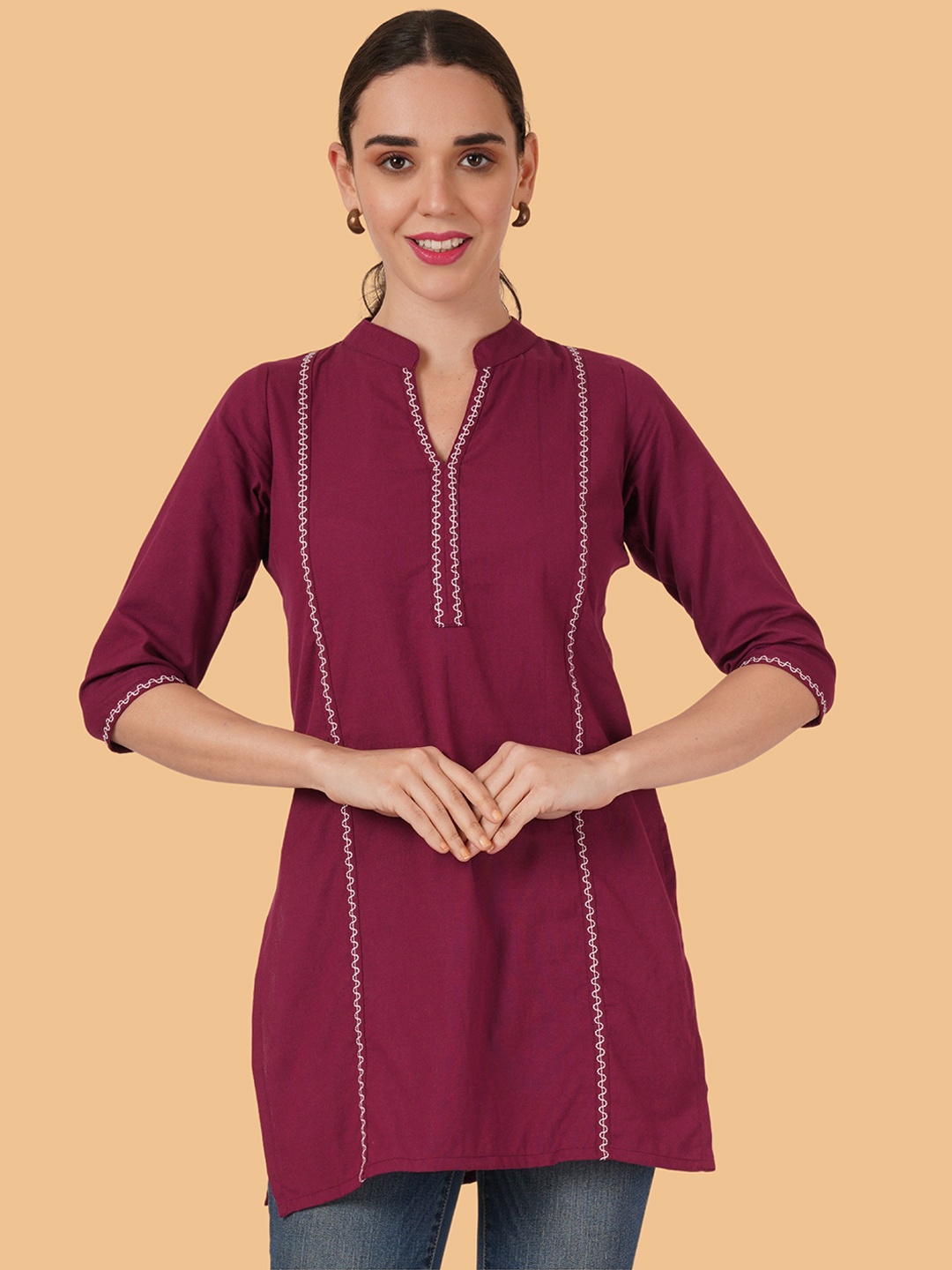 

Brownverse Thread Work Mandarin Collar Khadi Cotton Kurta, Maroon