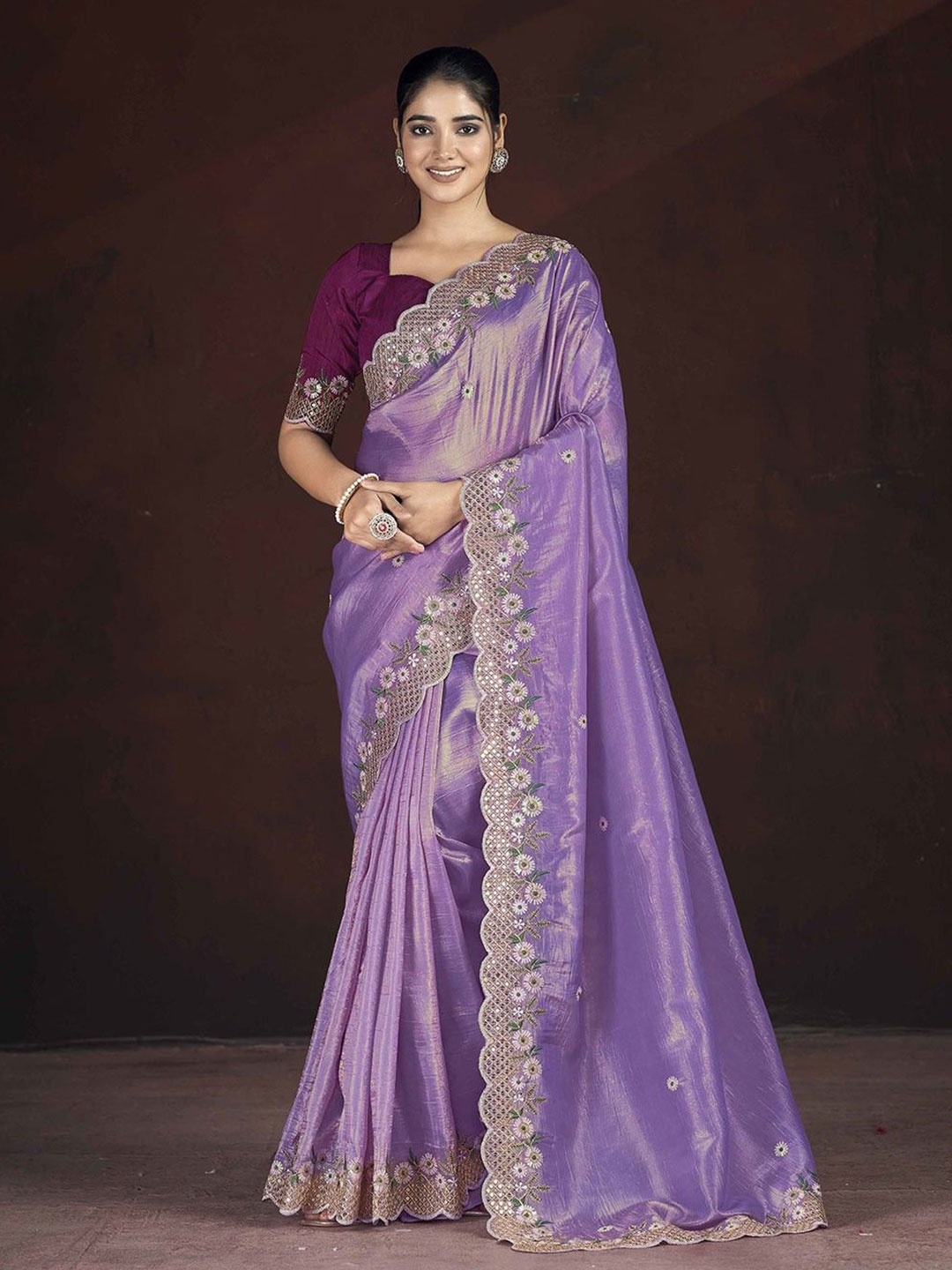 

Munir Floral Sequinned Silk Blend Saree, Purple