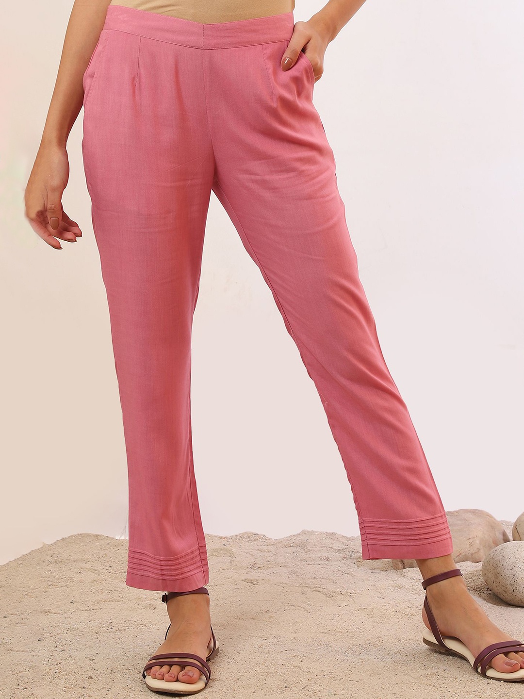 

AURELIA Women Slim Fit Mid-Rise Pleated Cigarette Trouser, Pink