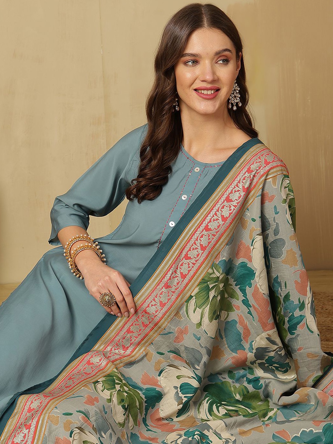 

Anouk Women Regular Pure Silk Kurta with Trousers & With Dupatta, Teal