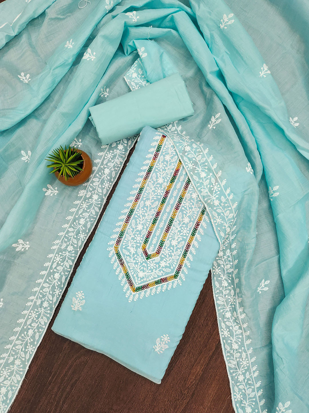 

HERE&NOW Floral Embroidered Unstitched Dress Material, Blue