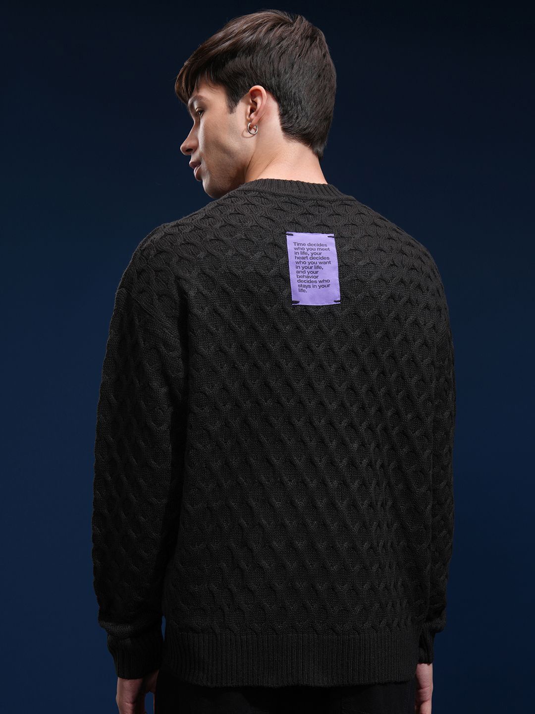

HIGHLANDER Men Oversized Round Neck Full Sleeve Drop Shoulder Sweater, Black