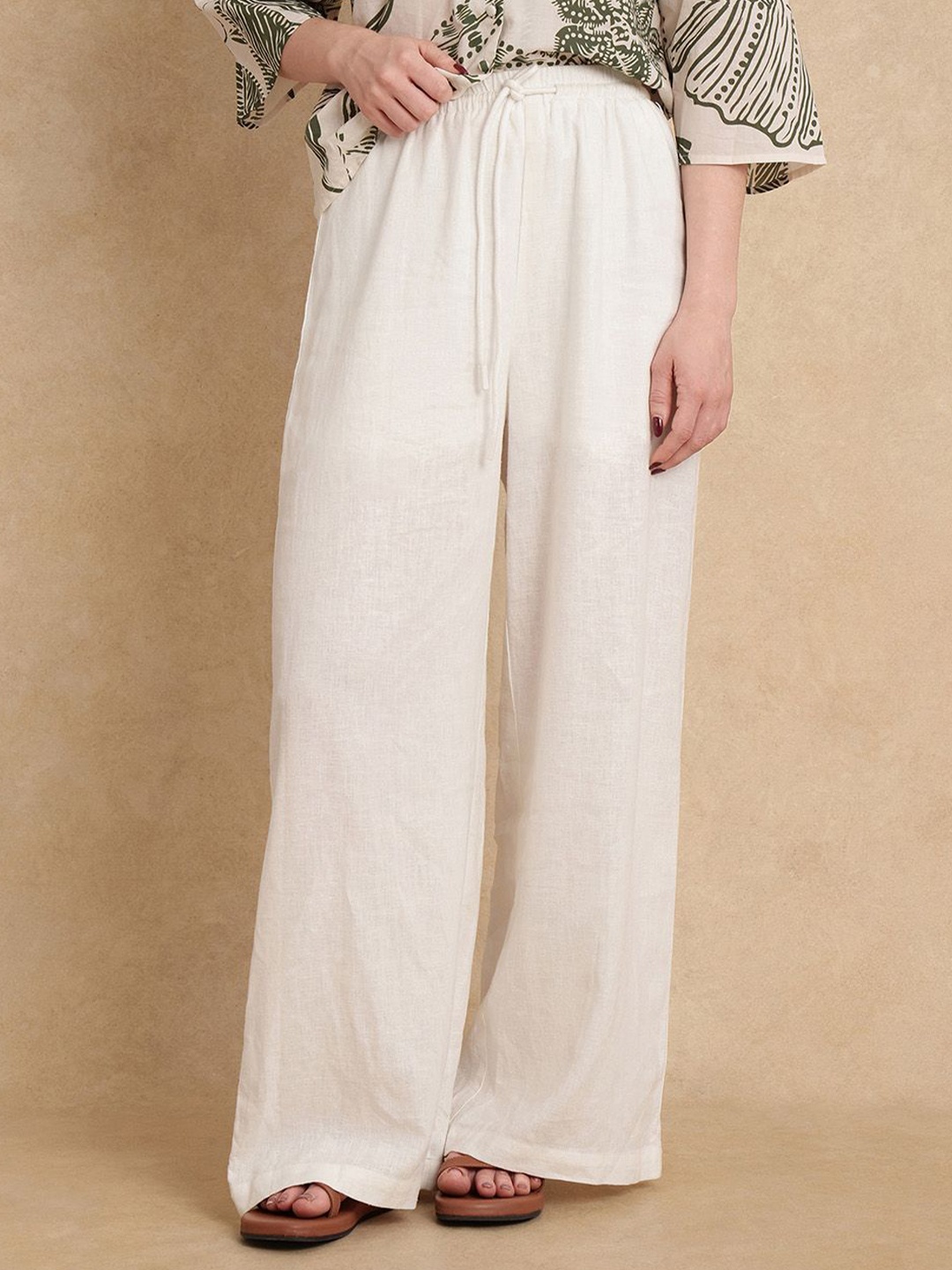 

RAREISM Women Tailored Slim Fit High-Rise Trousers, Beige