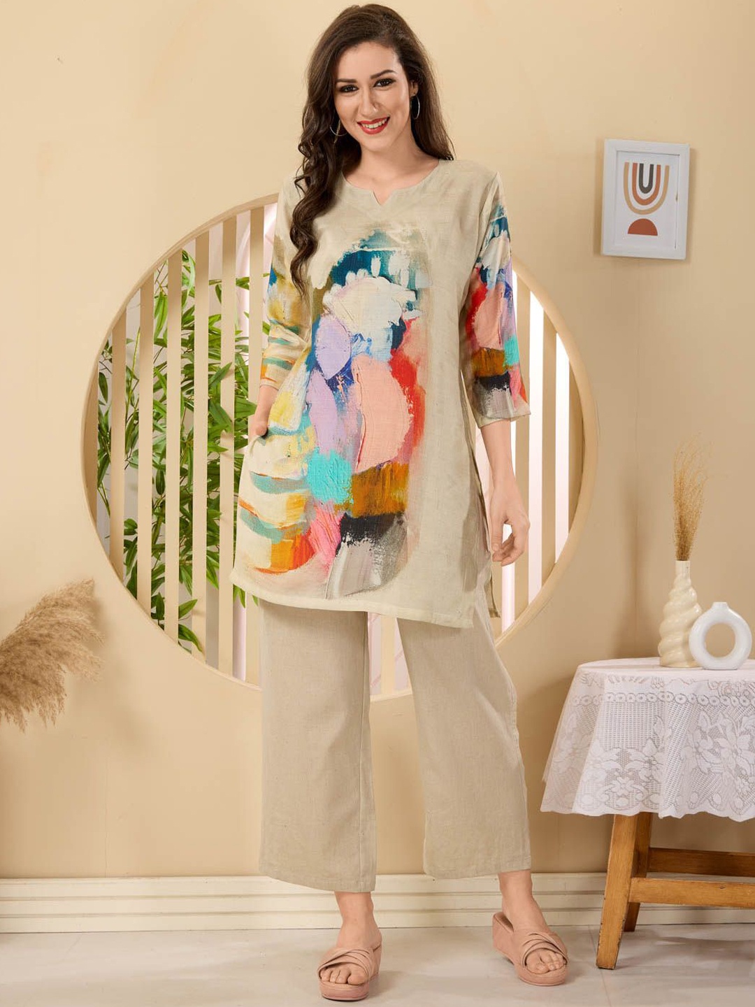 

NIGHT FLOSS Abstract Printed Pure Silk Tunic And Trouser, Beige