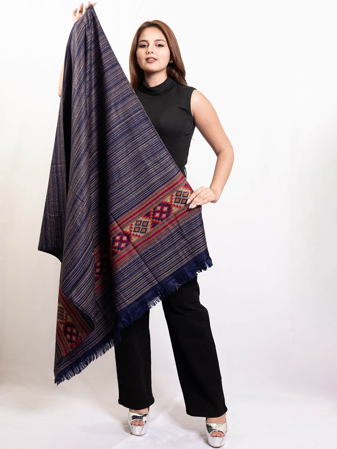 

PASHGIRI Geometric Woven Design Pure Woollen Shawl, Navy blue