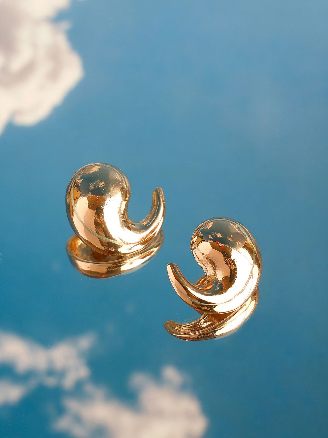 

Priyaasi Gold Plated Contemporary Studs Earrings