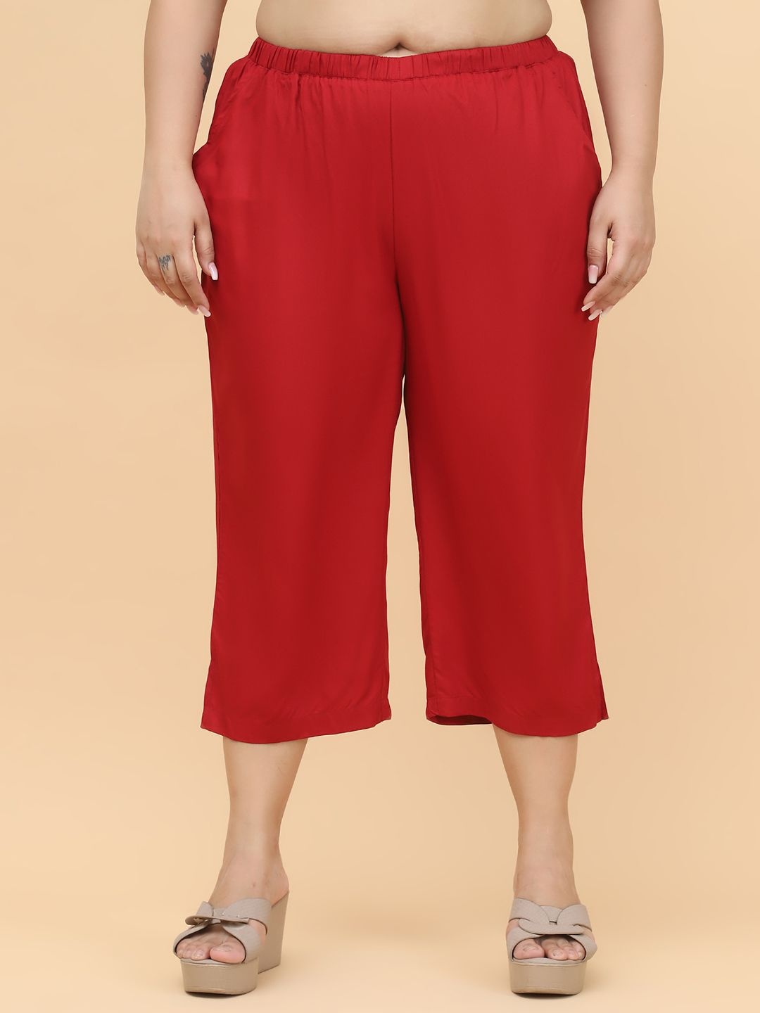 

theRebelinme Women Capris, Maroon