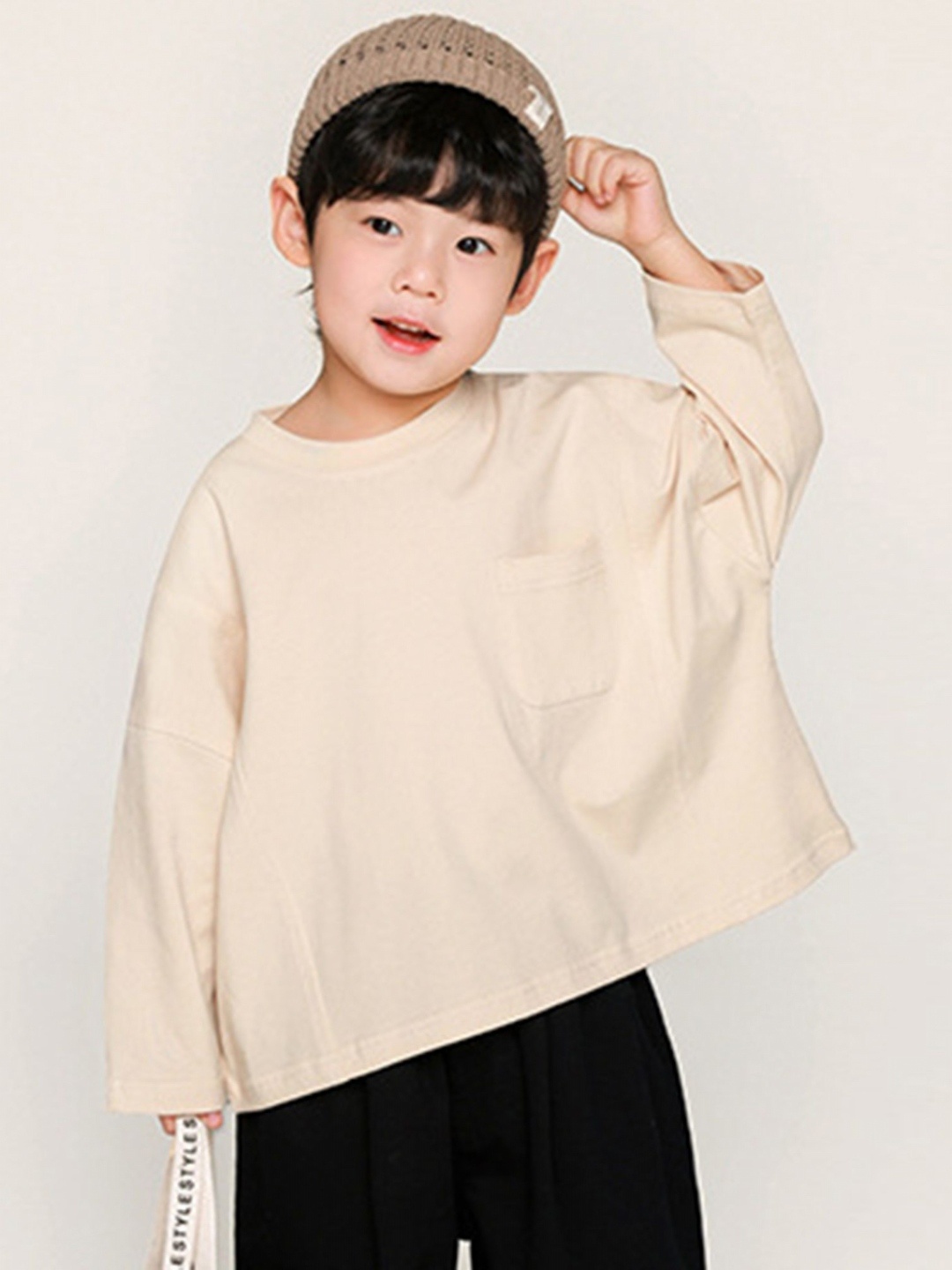 

LULU & SKY Boys Extended Sleeves Pockets Boxy T-shirt, Beige