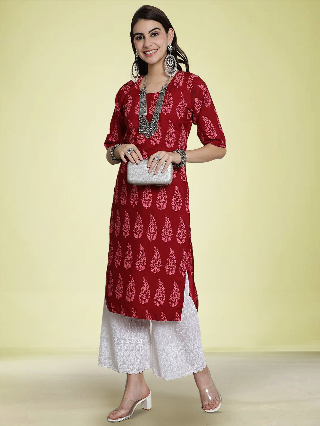 

Moda Rapido Floral Printed Round Neck Straight Kurta, Red