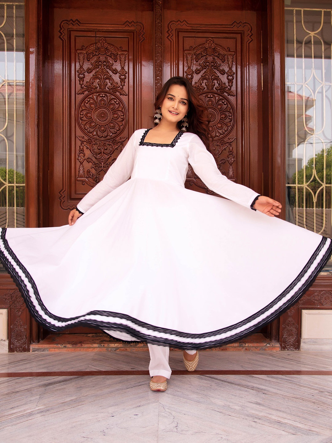 

Pomcha Embroidered Pure Cotton Anarkali Kurta with Trousers & Dupatta, White