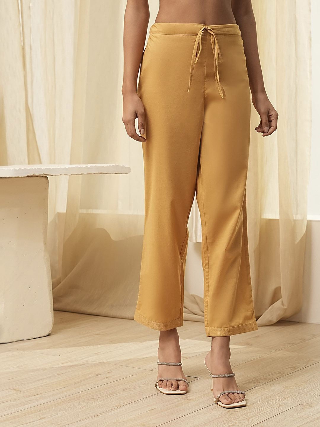 

Biba Women Straight Palazzo, Gold