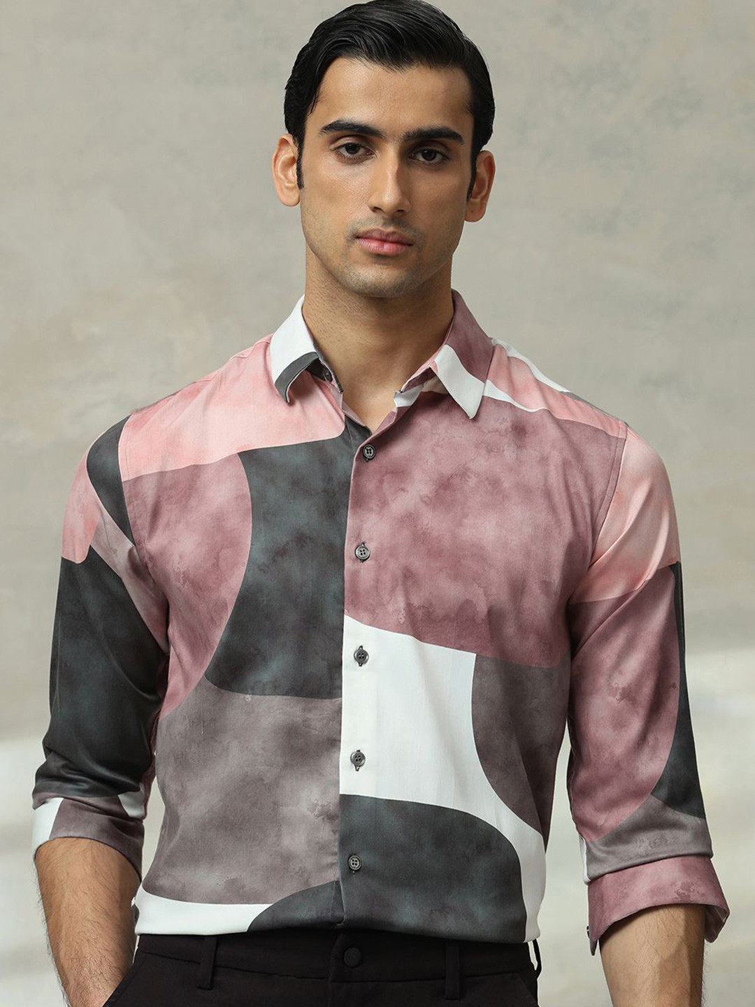 

Mufti Men Slim Fit Spread Collar Abstract Printed Formal Shirt, Peach