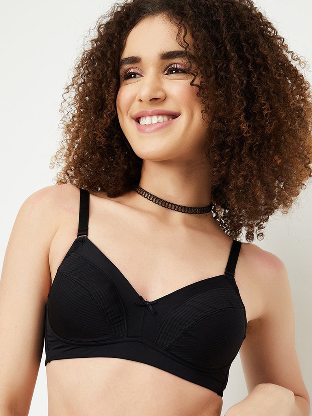

max Bra Medium Coverage Lightly Padded, Black