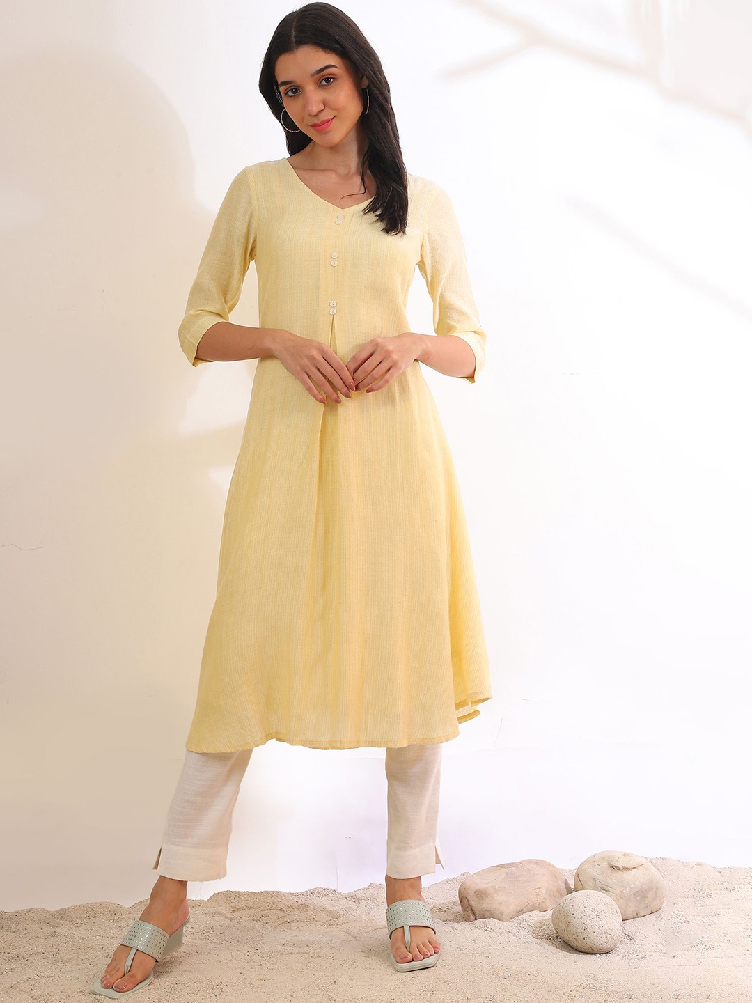 

AURELIA V-Neck A-Line Kurtas, Yellow