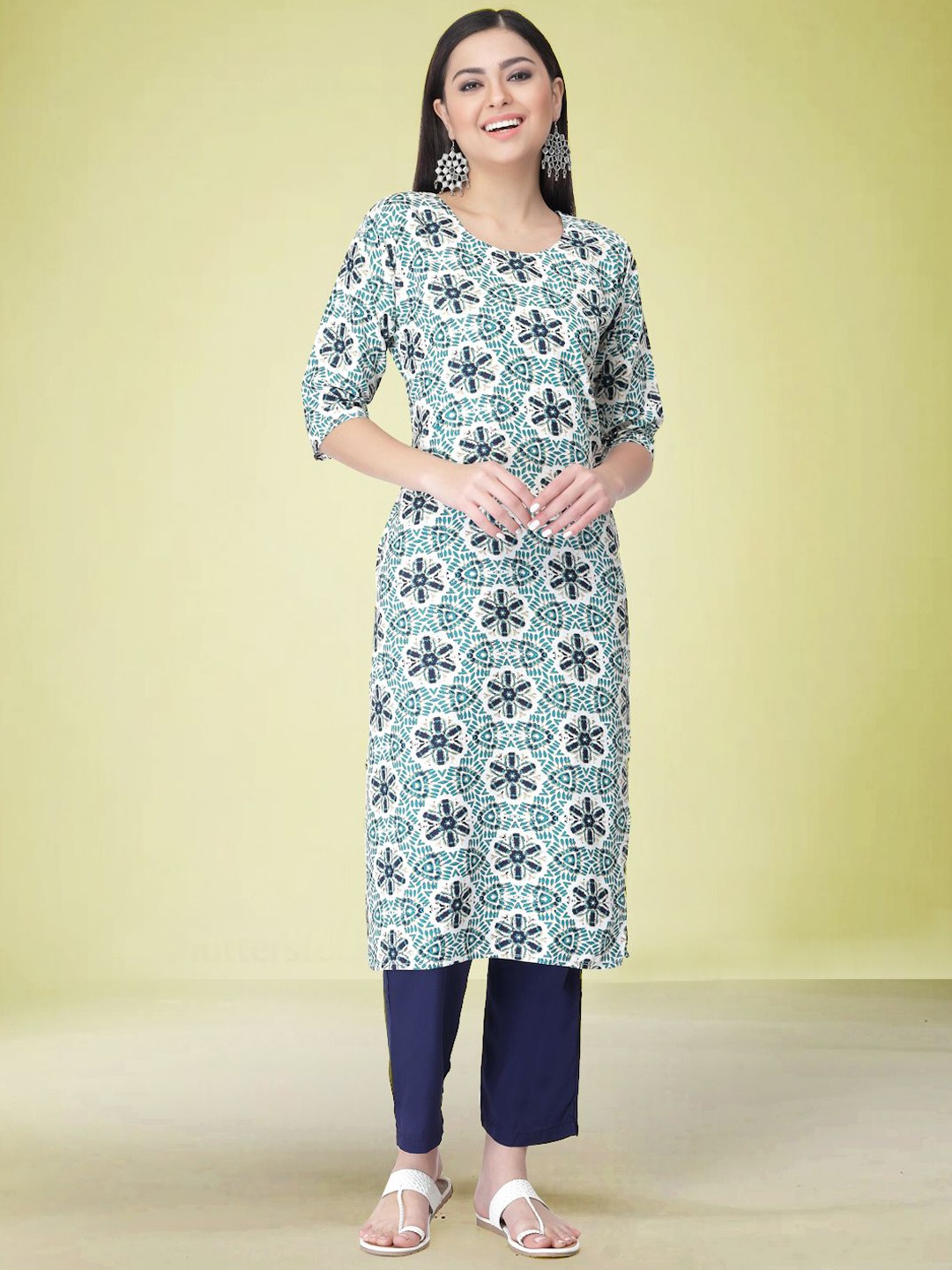 

Moda Rapido Floral Printed Round Neck Straight Kurta with Trousers, White