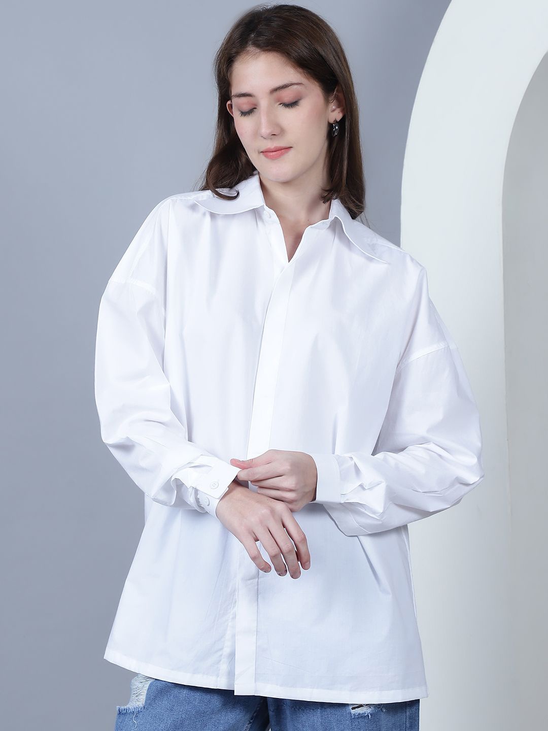 

DOOR74 Women New Oversized Fit Spread Collar Solid Cotton Casual Shirt, White