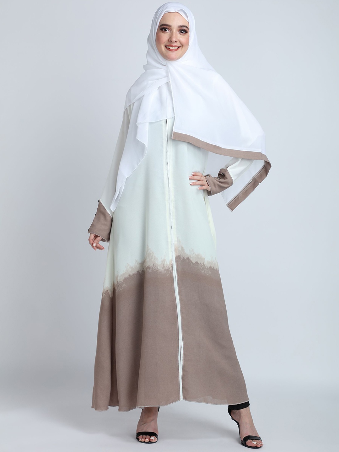 

BROKE BRAND Ombre Abaya With Hijab, White