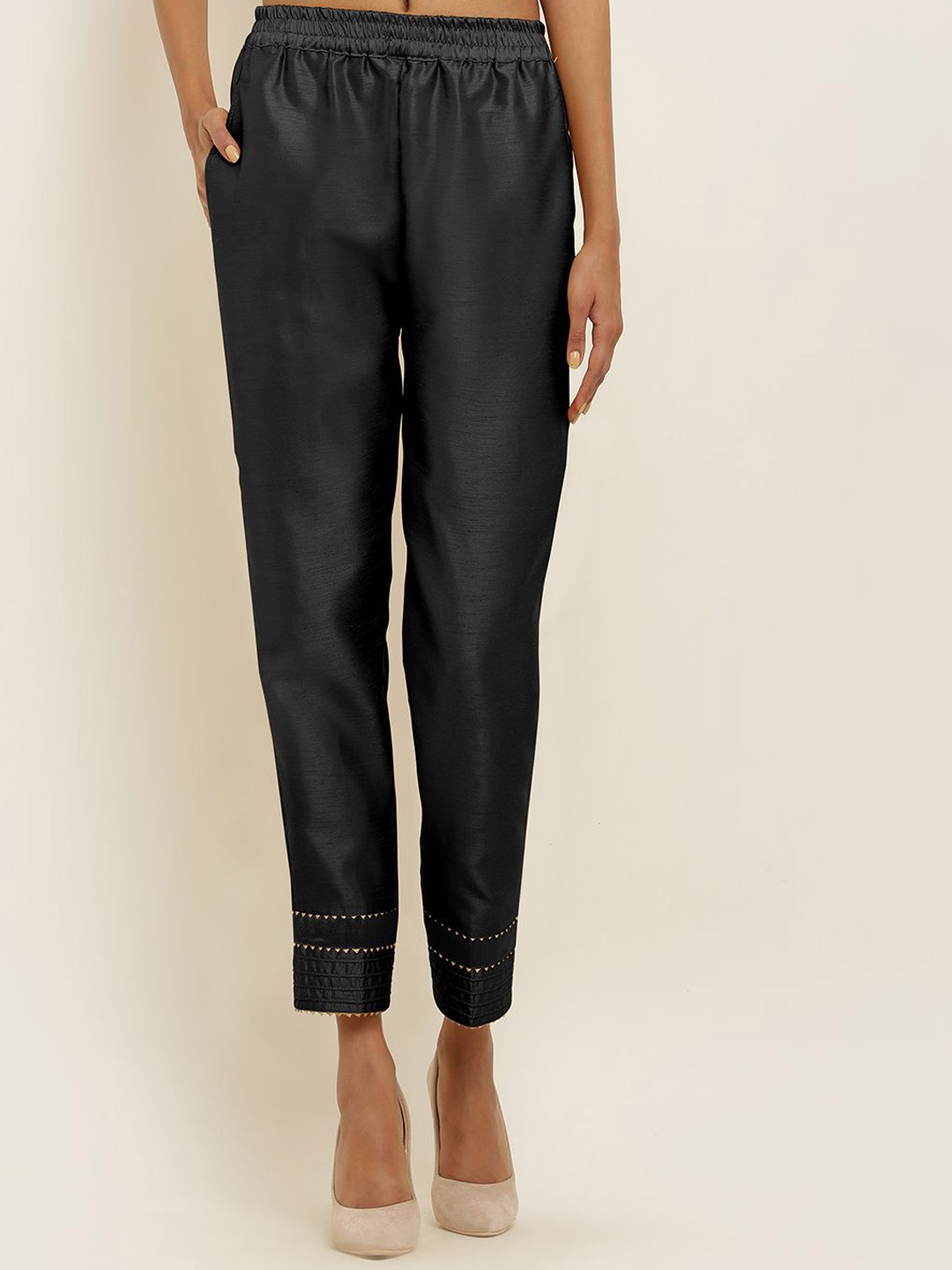 

FLOREOS Women Textured Embroidered Comfort Easy Wash Formal Trousers, Black