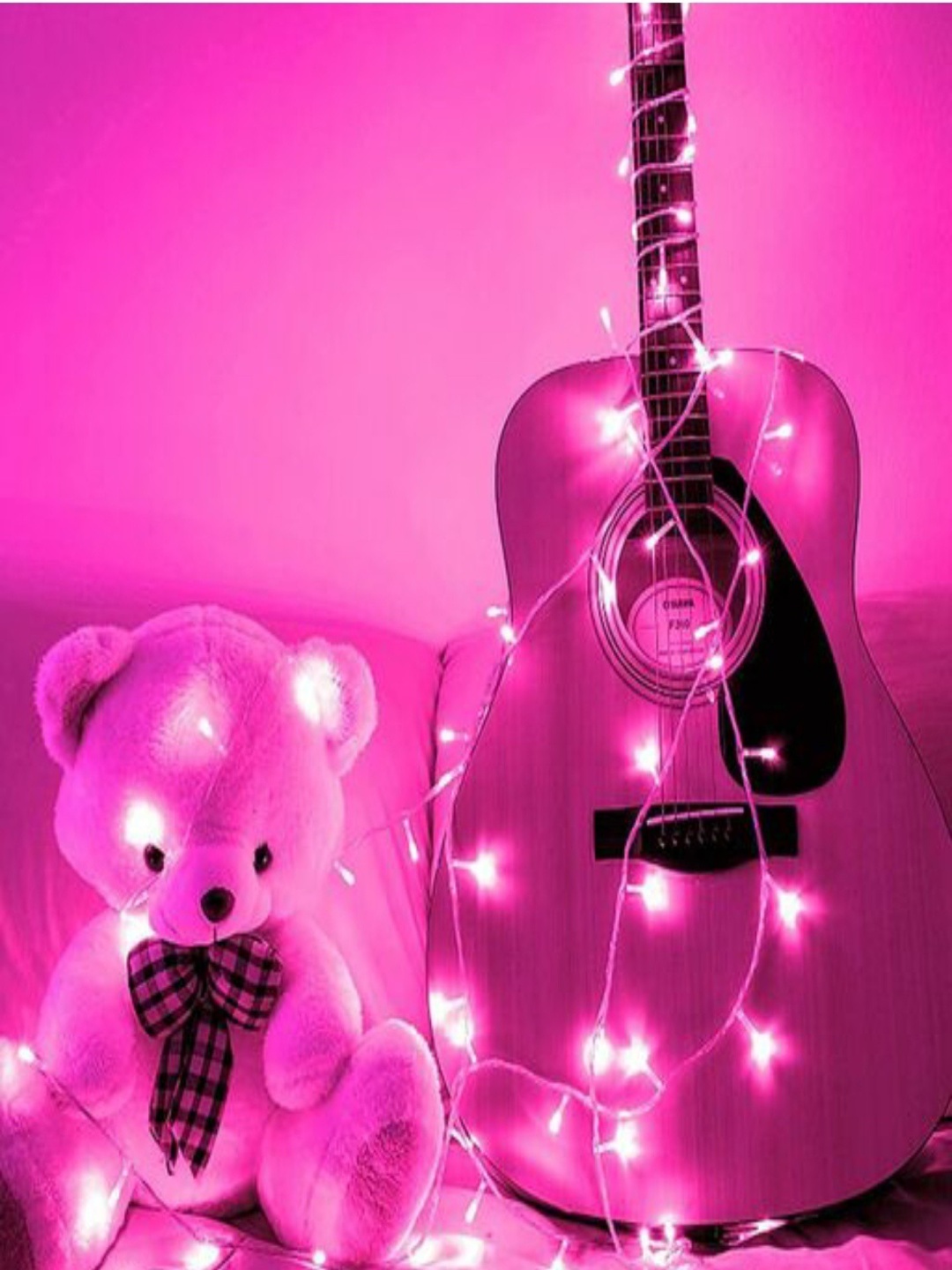 

SPARK WORLD 42 Pink LED String Lights