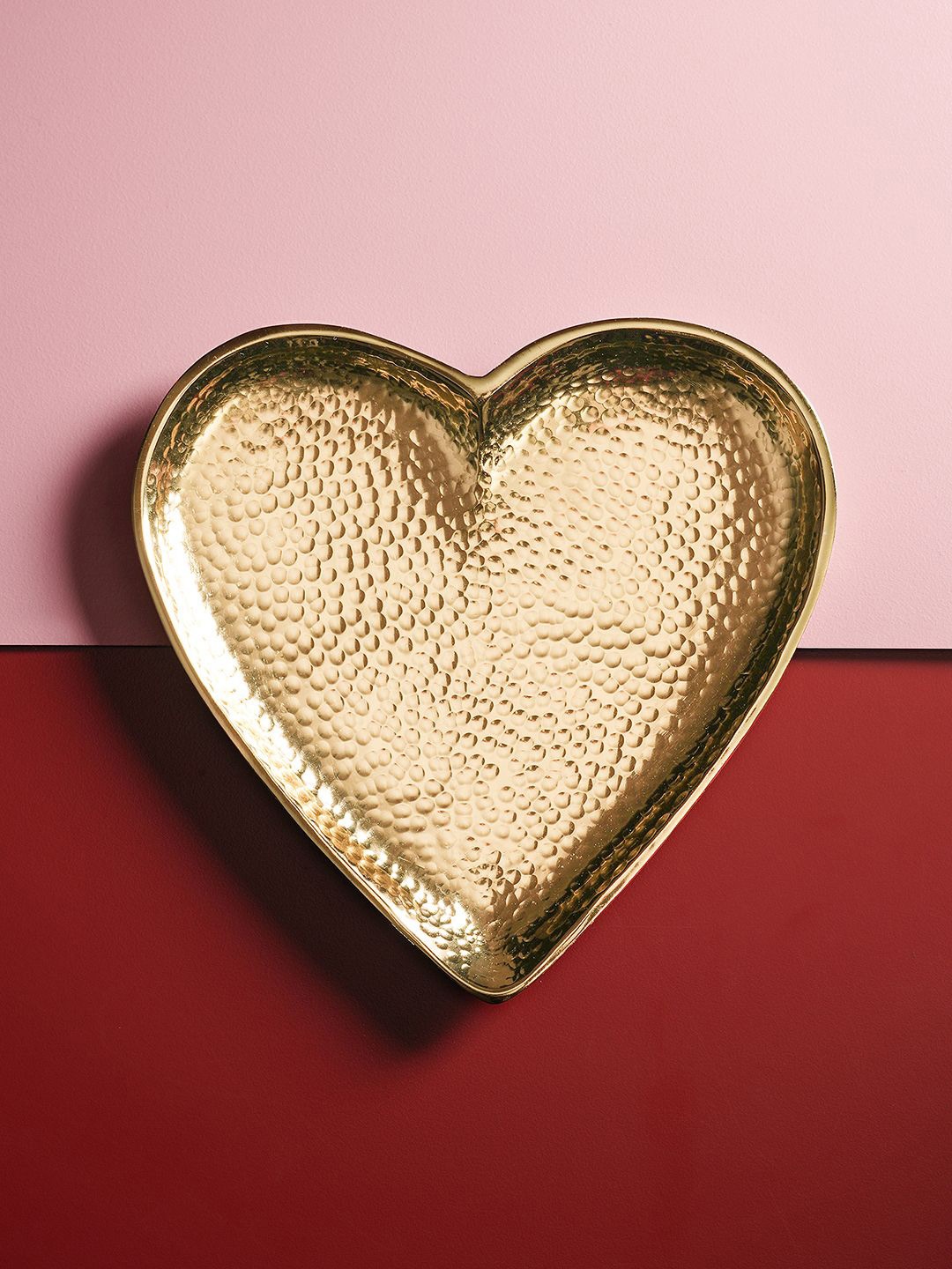 

Pure Home and Living Gold Toned Heart Shaped Food Platter