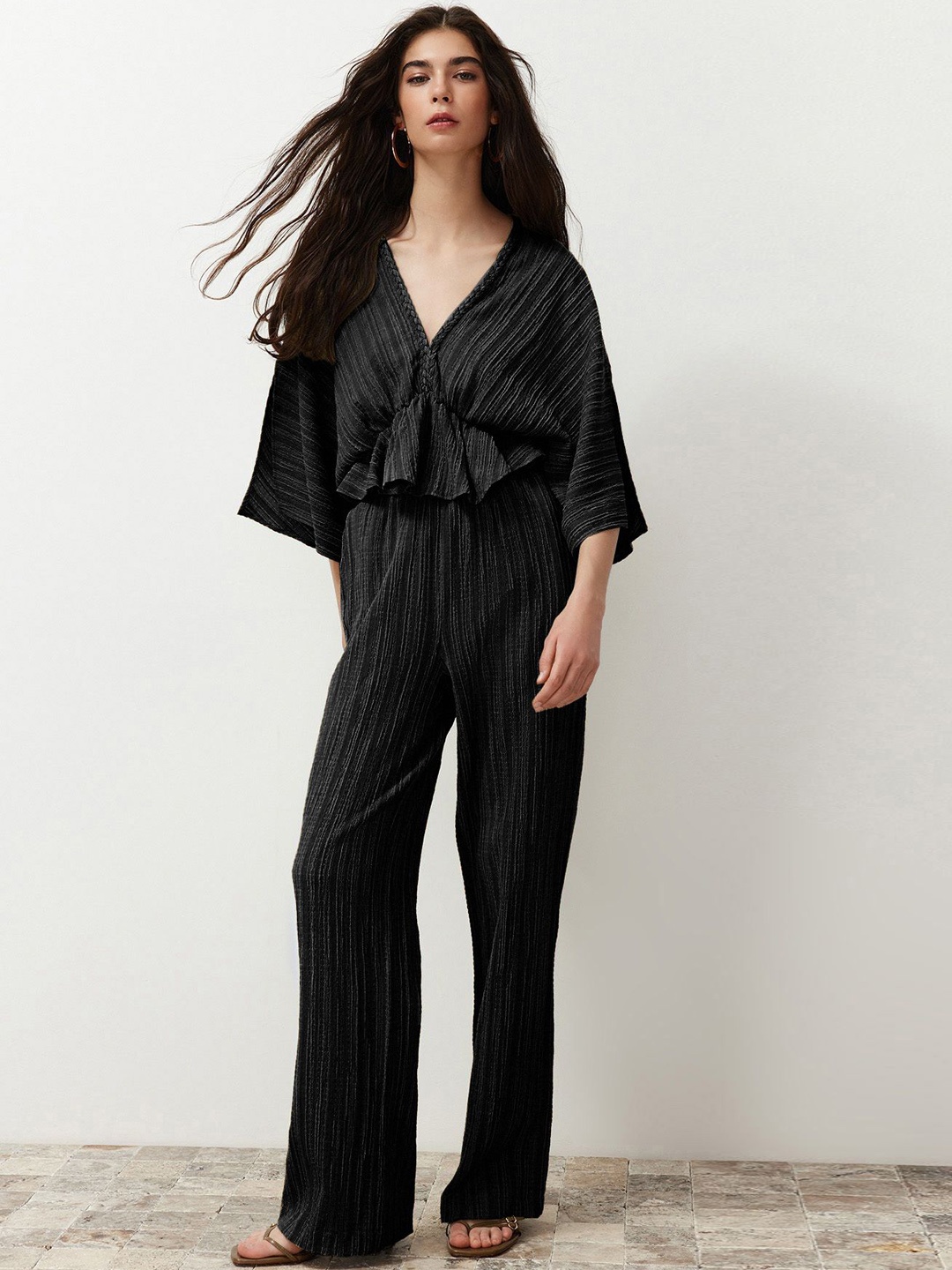 

Trendyol Women Striped Trousers, Na