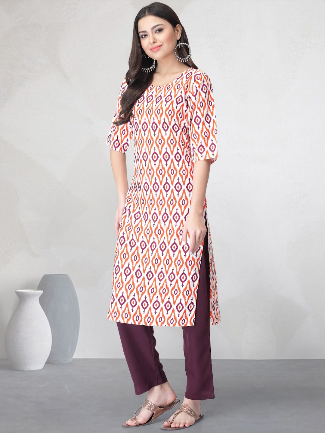 

7Threads Ethnic Motifs Printed Round Neck Straight Kurta With Trouser, White