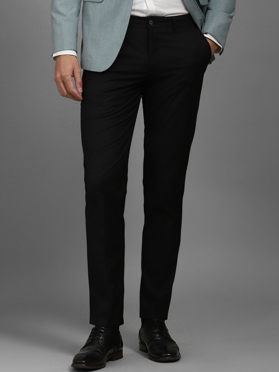 

Louis Philippe Men Slim Fit Trousers, Black